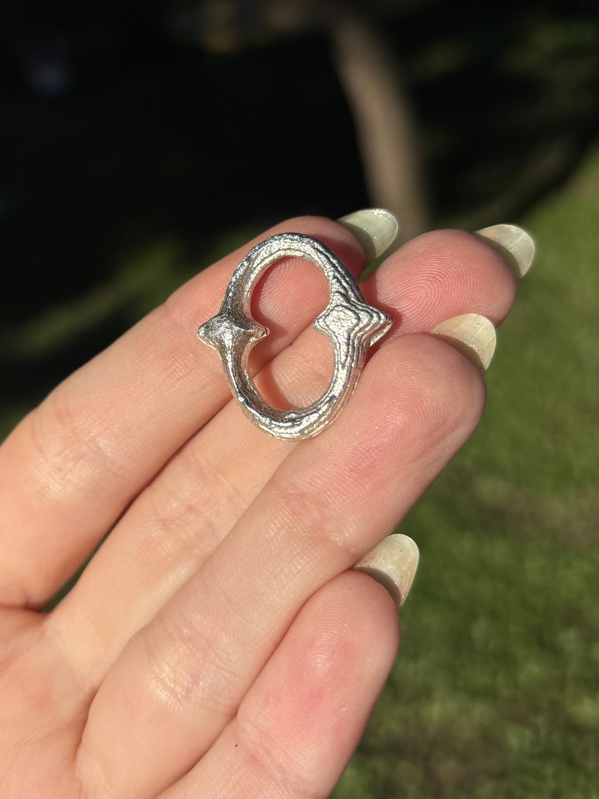 Magiclands link pendant