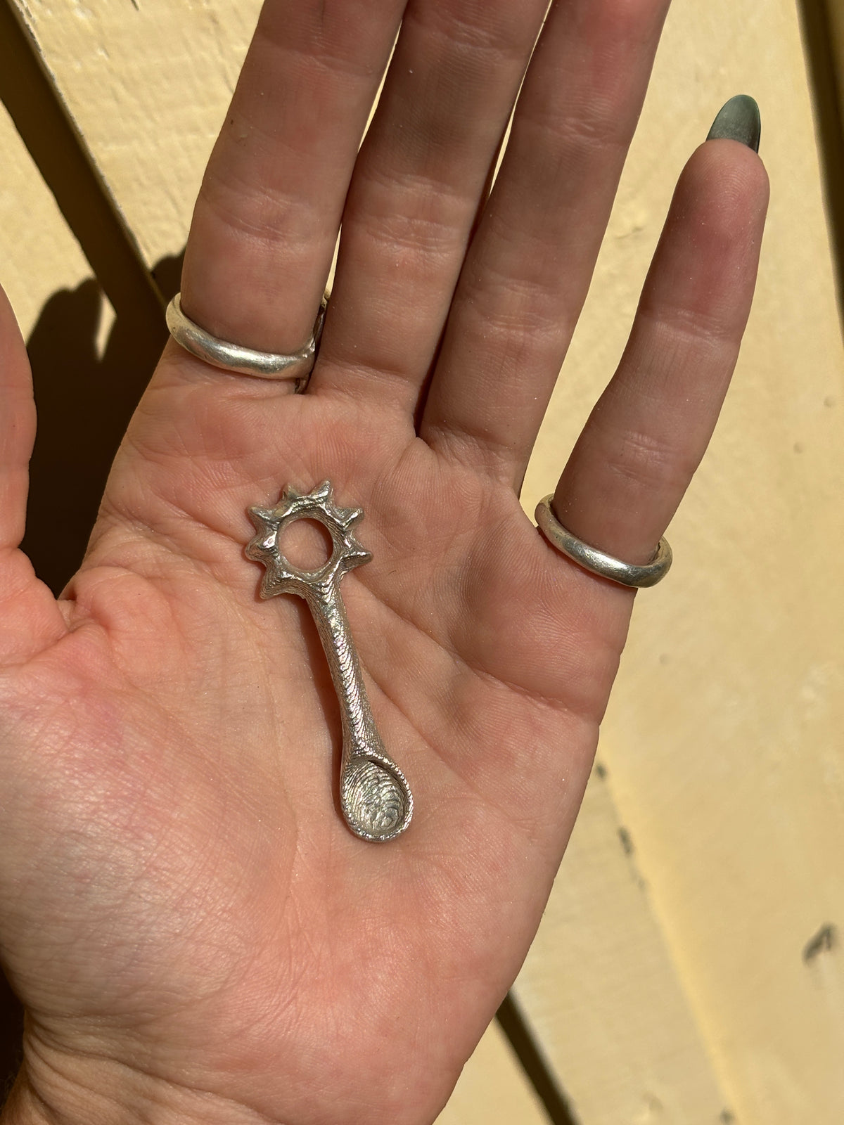 Helios spoon