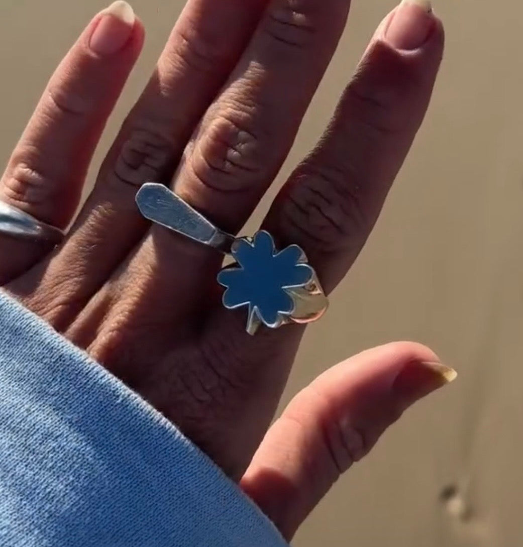 Lucky ring